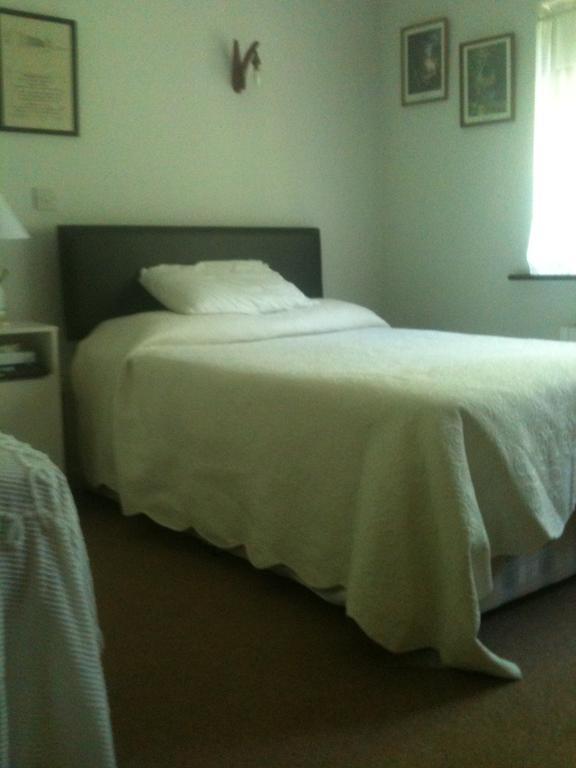 Fort House Bed & Breakfast คิลเบกกัน ห้อง รูปภาพ